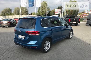 Минивэн Volkswagen Touran 2016 в Хмельницком