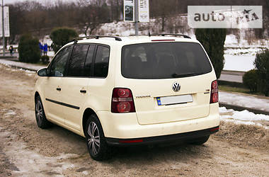 Универсал Volkswagen Touran 2010 в Днепре