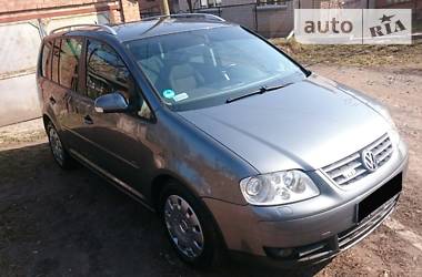 Мінівен Volkswagen Touran 2006 в 