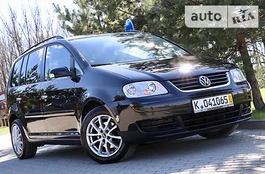 Минивэн Volkswagen Touran 2006 в Дрогобыче