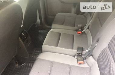 Минивэн Volkswagen Touran 2015 в 