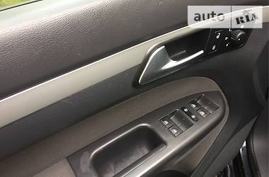 Минивэн Volkswagen Touran 2015 в 