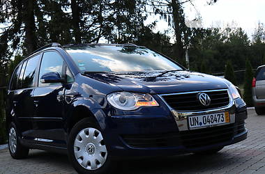 Минивэн Volkswagen Touran 2008 в Трускавце