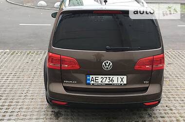 Минивэн Volkswagen Touran 2011 в Киеве