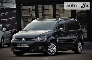 Універсал Volkswagen Touran 2015 в 