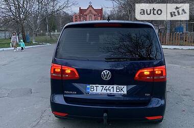 Другие легковые Volkswagen Touran 2014 в Новой Каховке
