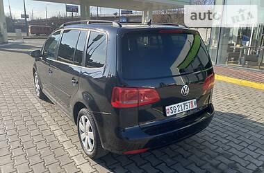 Мінівен Volkswagen Touran 2010 в 