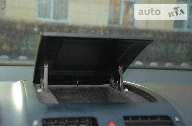 Седан Volkswagen Touran 2003 в 