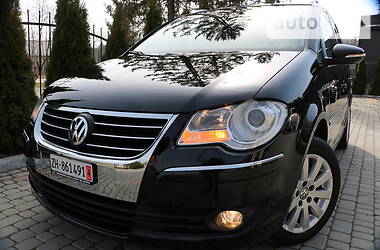 Универсал Volkswagen Touran 2010 в Трускавце