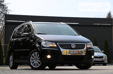 Универсал Volkswagen Touran 2010 в Трускавце