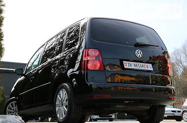 Универсал Volkswagen Touran 2010 в Трускавце