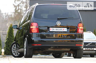 Универсал Volkswagen Touran 2010 в Трускавце