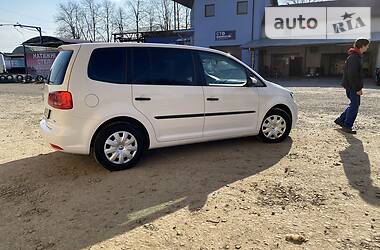 Мінівен Volkswagen Touran 2010 в 