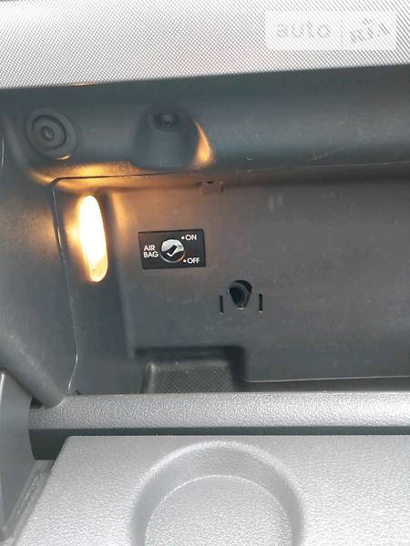 Мінівен Volkswagen Touran 2004 в Коломиї фото 20 Мінівен Volkswagen Touran 2004 в Коломиї