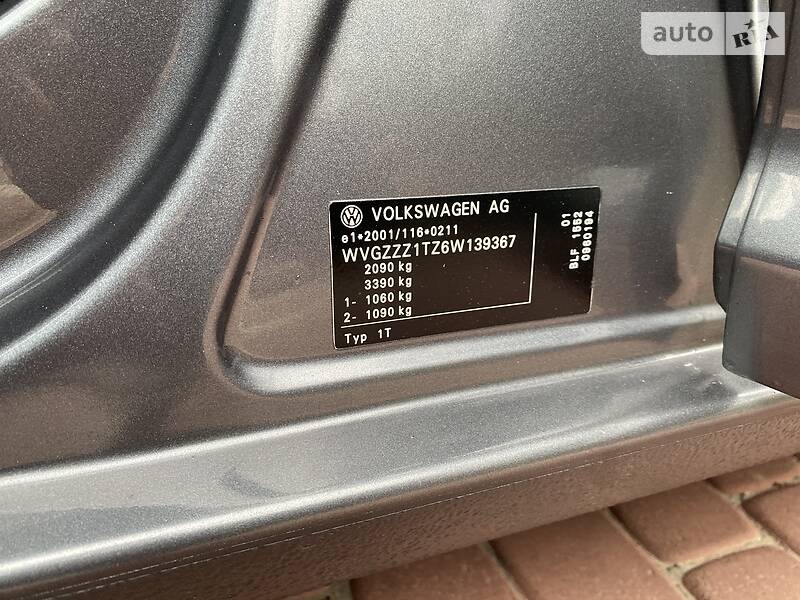 Універсал Volkswagen Touran 2006 в Івано-Франківську