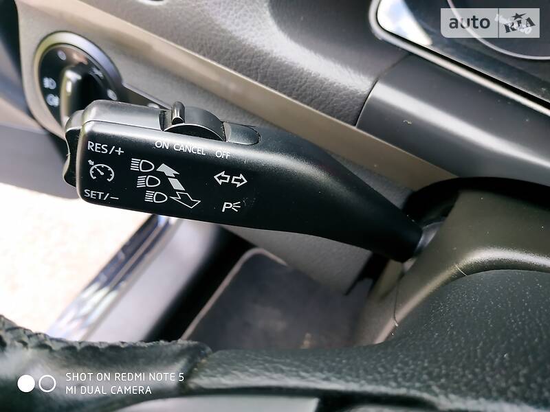 Універсал Volkswagen Touran 2009 в Дубні