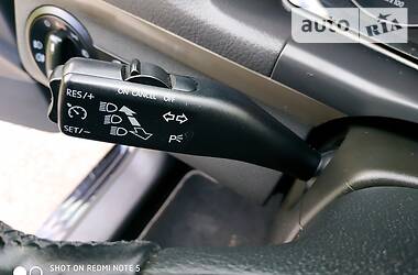 Універсал Volkswagen Touran 2009 в 