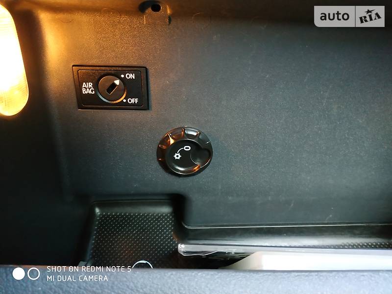 Універсал Volkswagen Touran 2009 в Дубні