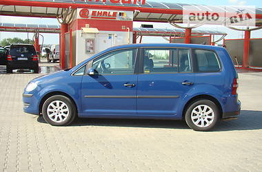 Мінівен Volkswagen Touran 2007 в 