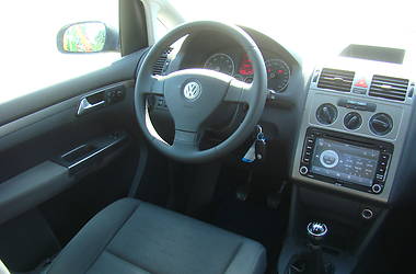 Мінівен Volkswagen Touran 2007 в 
