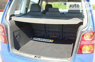 Мінівен Volkswagen Touran 2007 в 