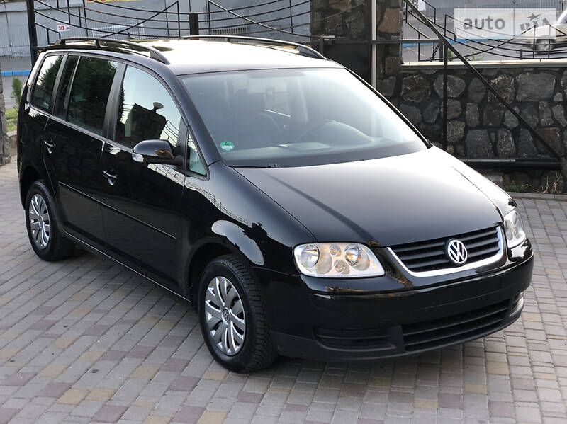 Мінівен Volkswagen Touran 2006 в Хмельницькому