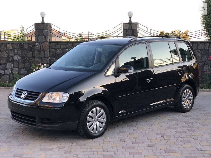 Мінівен Volkswagen Touran 2006 в Хмельницькому