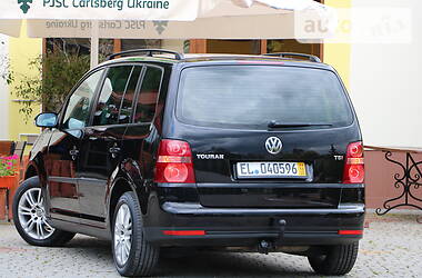 Мінівен Volkswagen Touran 2008 в Трускавці