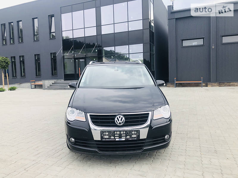 Мінівен Volkswagen Touran 2007 в Львові