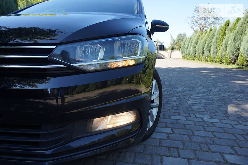 Універсал Volkswagen Touran 2016 в Самборі