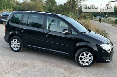 Минивэн Volkswagen Touran 2008 в Житомире