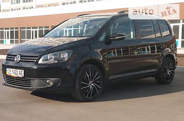 Мінівен Volkswagen Touran 2011 в 