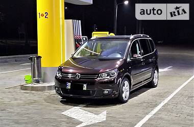 Volkswagen Touran 2013