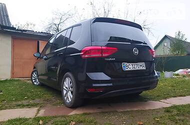 Volkswagen Touran 2016