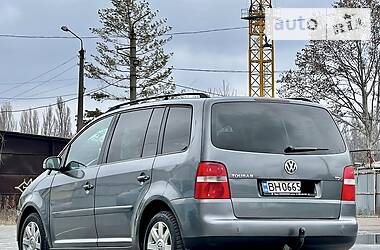 Универсал Volkswagen Touran 2005 в Одессе