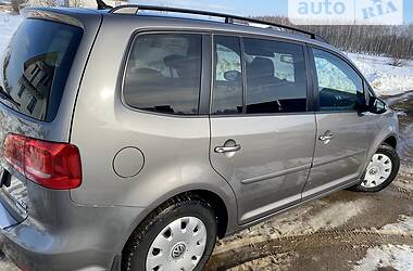 Минивэн Volkswagen Touran 2010 в Хорошеве