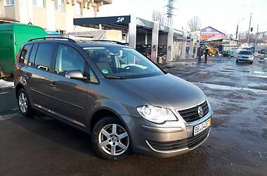 Минивэн Volkswagen Touran 2008 в Виннице