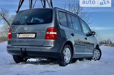 Минивэн Volkswagen Touran 2005 в Дрогобыче