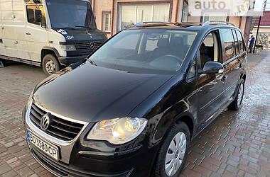 Минивэн Volkswagen Touran 2007 в Тернополе