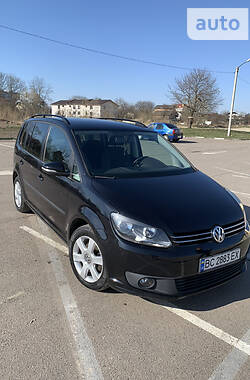 Микровэн Volkswagen Touran 2012 в Стрые