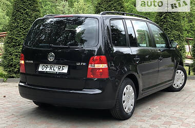 Мінівен Volkswagen Touran 2004 в Дрогобичі