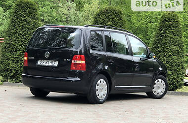 Мінівен Volkswagen Touran 2004 в Дрогобичі