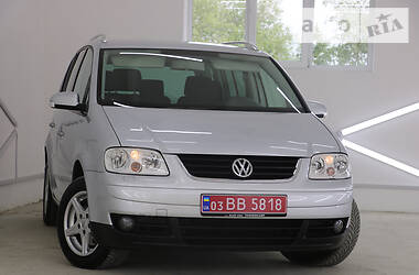 Минивэн Volkswagen Touran 2005 в Трускавце