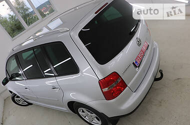 Минивэн Volkswagen Touran 2005 в Трускавце