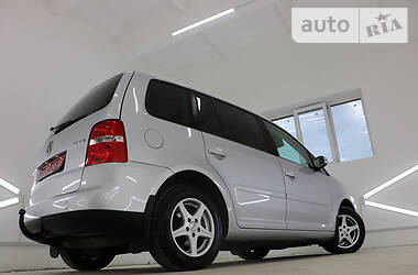 Минивэн Volkswagen Touran 2005 в Трускавце