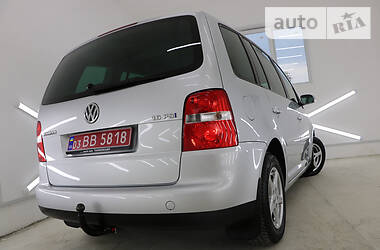 Минивэн Volkswagen Touran 2005 в Трускавце