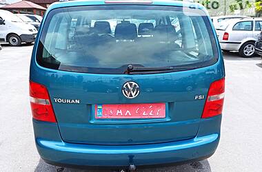 Универсал Volkswagen Touran 2004 в Николаеве