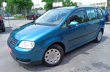 Универсал Volkswagen Touran 2004 в Николаеве