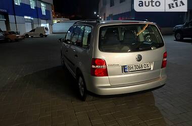 Минивэн Volkswagen Touran 2004 в Одессе