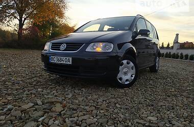 Минивэн Volkswagen Touran 2004 в Самборе